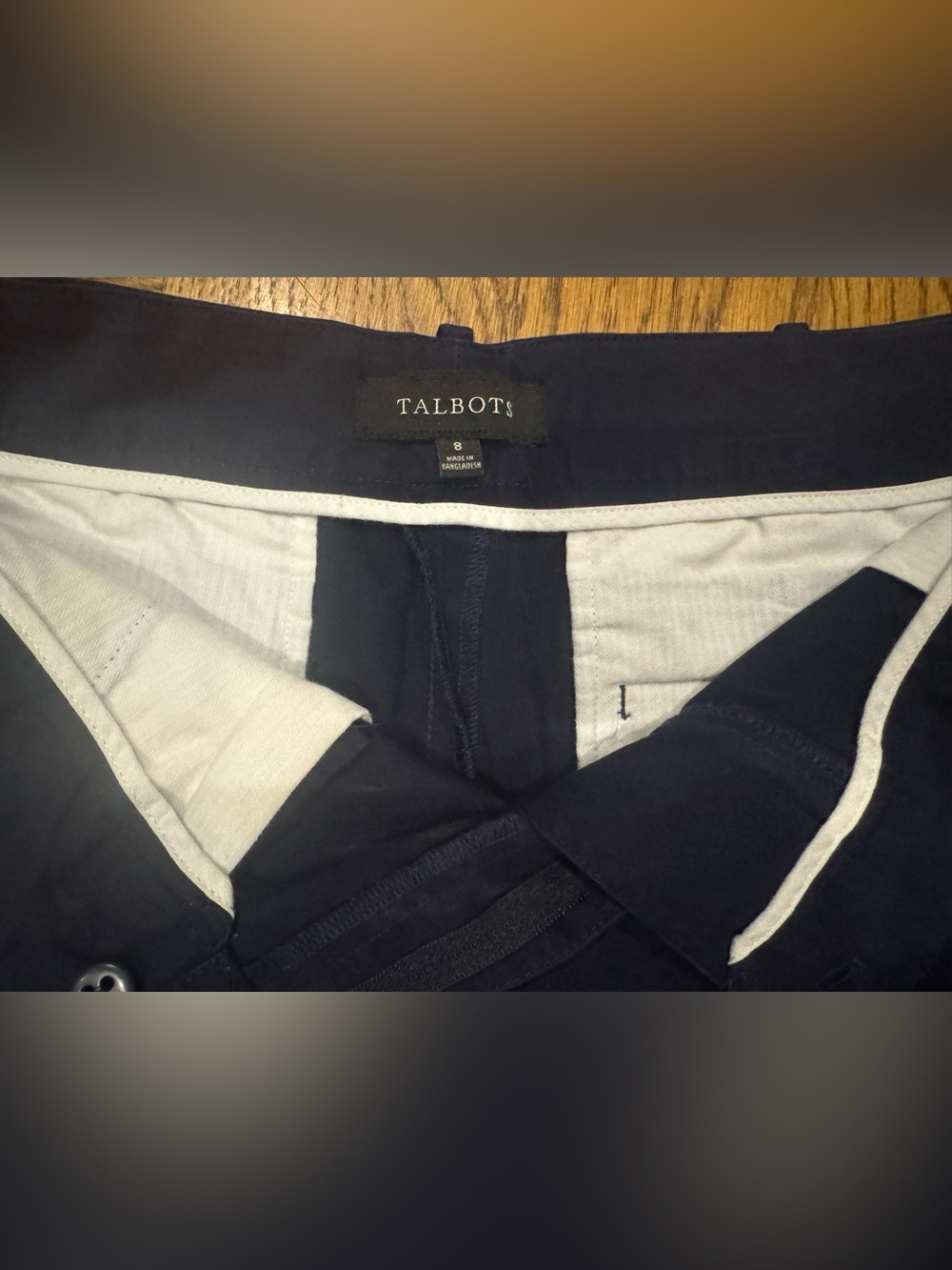 Talbots Navy Women's Bermuda Shorts Size 8 Stretch Flat Front 10” inseam - Picture 3 of 9